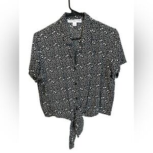 Josephine Chaus Black and White Tie Front Blouse